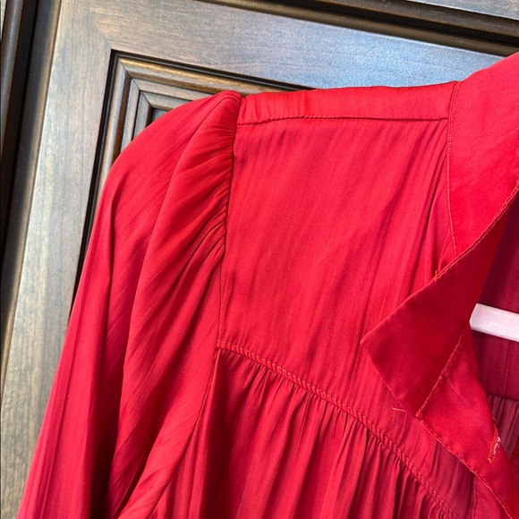 ANTHROPOLOGIE Red Long Sleeve Popover Pleat Blouse - Picture 4 of 12